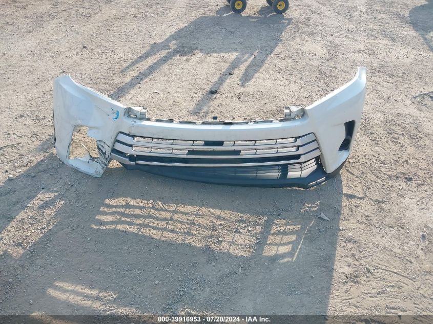 2018 Toyota Highlander Le VIN: 5TDZARFH3JS033031 Lot: 39916953