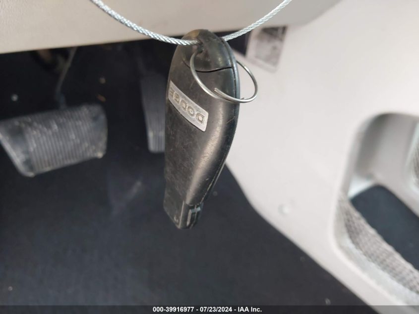 2013 Dodge Grand Caravan Sxt VIN: 2C4RDGCG8DR637064 Lot: 39916977