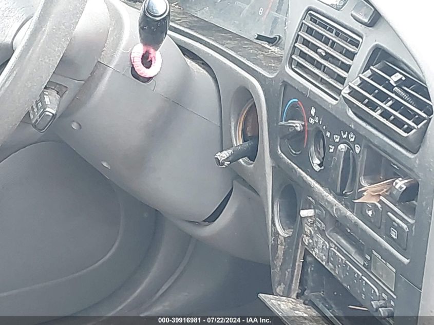 1994 Toyota Camry Le VIN: 4T1SK12E2RU852336 Lot: 39916981