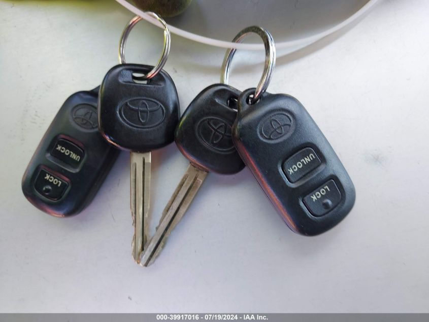 2005 Toyota Corolla Le VIN: 1NXBR32E35Z357807 Lot: 39917016