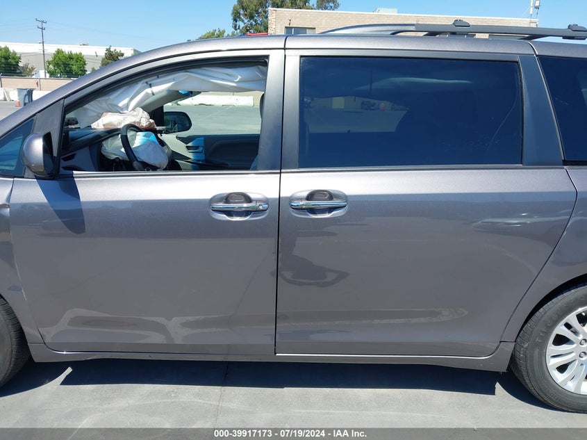 2016 Toyota Sienna Xle 8 Passenger VIN: 5TDYK3DC5GS718539 Lot: 39917173