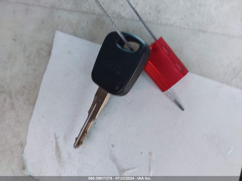 2001 Ford Explorer Xls VIN: 1FMZU62E81ZA63623 Lot: 39917278