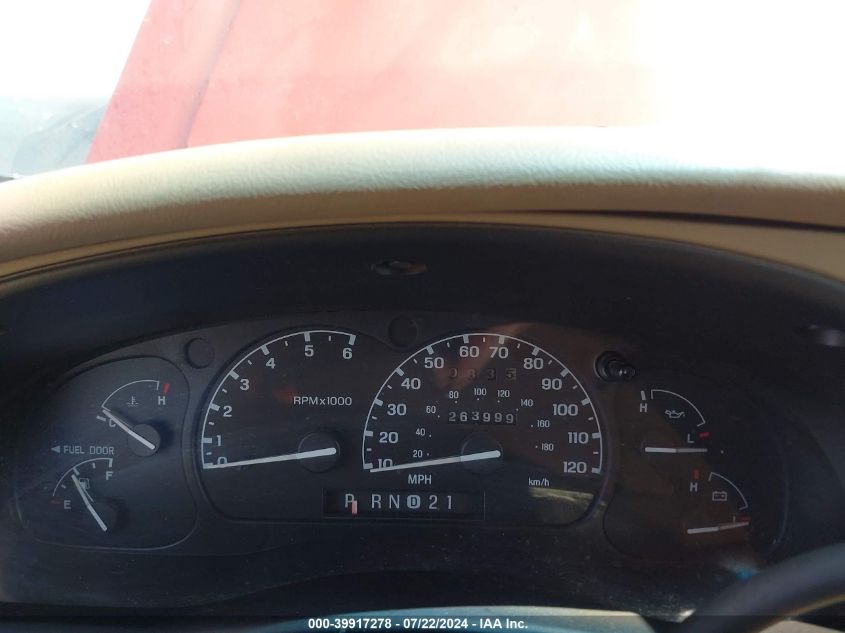 2001 Ford Explorer Xls VIN: 1FMZU62E81ZA63623 Lot: 39917278