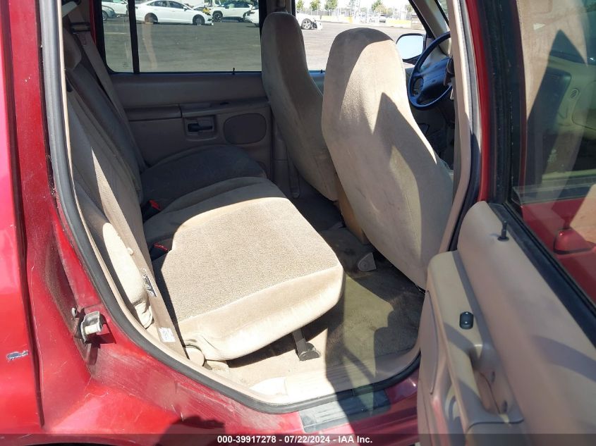 2001 Ford Explorer Xls VIN: 1FMZU62E81ZA63623 Lot: 39917278