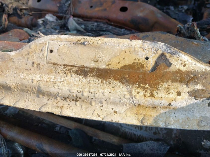 2016 GMC Yukon Xl Denali VIN: 1GKS2HKJ2GR162908 Lot: 39917298