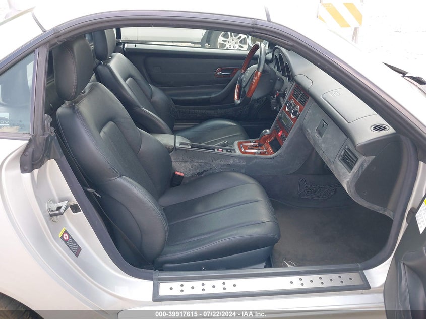 2001 Mercedes-Benz Slk 320 VIN: WDBKK65F01F225406 Lot: 39917615