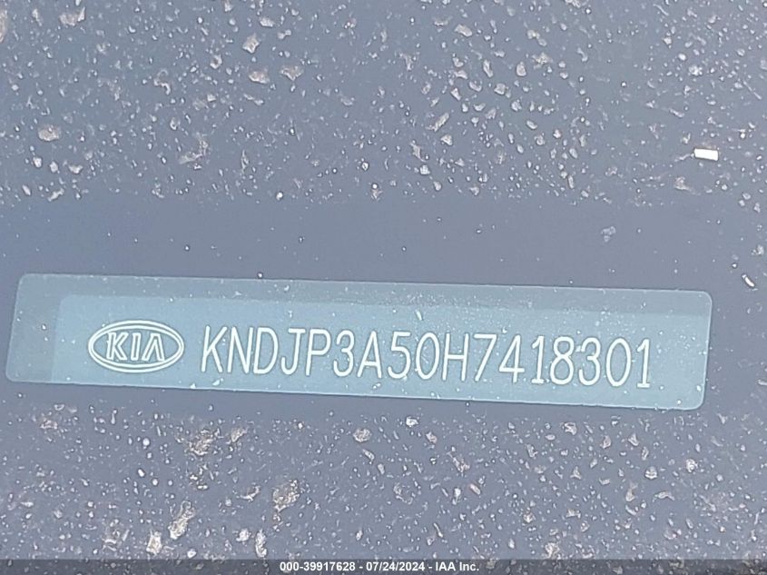 KNDJP3A50H7418301 2017 Kia Soul +