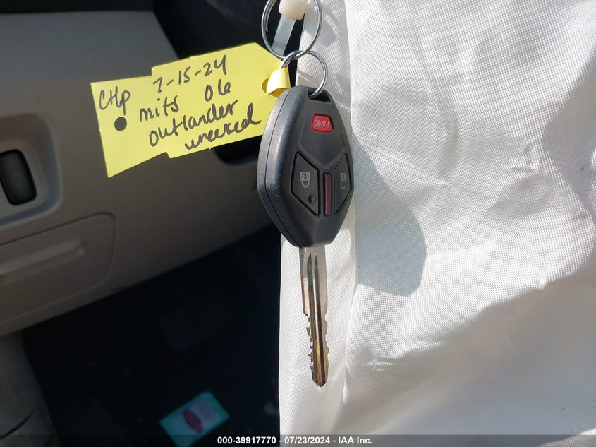 2007 Mitsubishi Outlander Ls VIN: JA4MT31X67U010390 Lot: 39917770