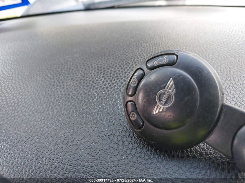 2009 Mini Cooper S S VIN: WMWMS33519TG89093 Lot: 39917795