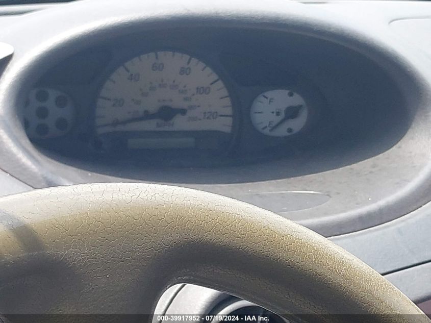 2000 Toyota Echo VIN: JTDBT1238Y0010722 Lot: 39917952