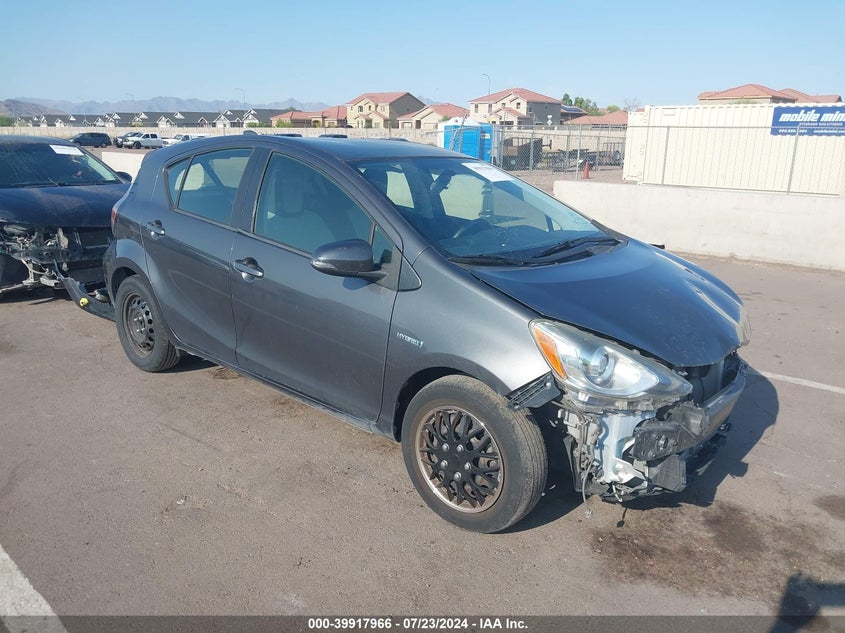 2015 Toyota Prius C One VIN: JTDKDTB33F1112218 Lot: 39917966