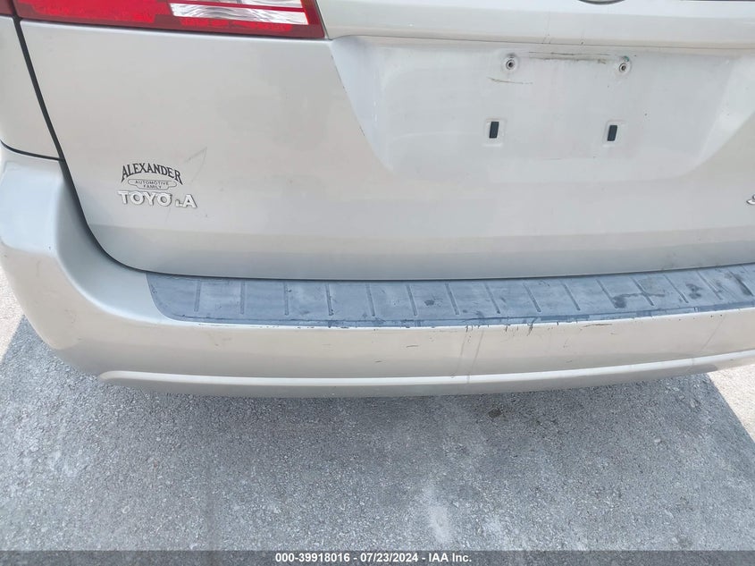 2005 Toyota Sienna Xle VIN: 5TDZA22C45S371111 Lot: 39918016