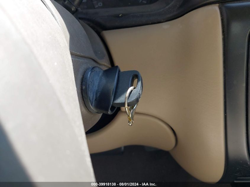 2000 Ford Taurus Ses VIN: 1FAFP55U1YG280227 Lot: 39918138