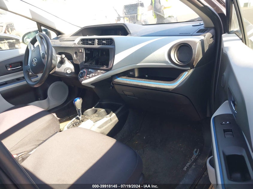 2012 Toyota Prius C VIN: JTDKDTB30C1504925 Lot: 39918145