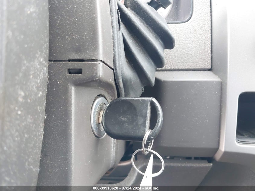 2010 Ford F-150 Xl/Xlt VIN: 1FTEW1E8XAFC08989 Lot: 39918620