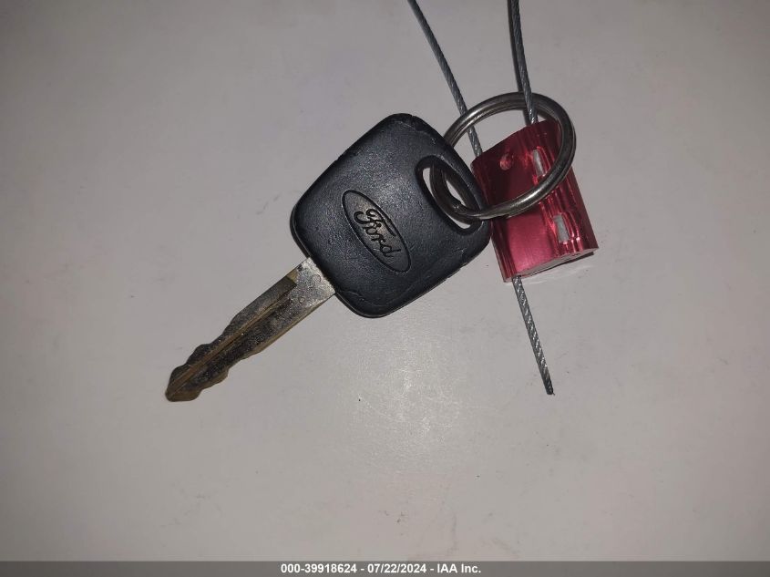 2000 Ford F-150 Lariat/Work Series/Xl/Xlt VIN: 1FTRX18W5YNB33479 Lot: 39918624