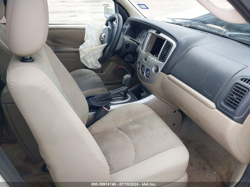 2006 Mazda Tribute S VIN: 4F2YZ04156KM30938 Lot: 39918740