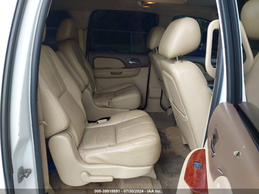 2011 Chevrolet Suburban 1500 Lt1 VIN: 1GNSKJE38BR101806 Lot: 39918891