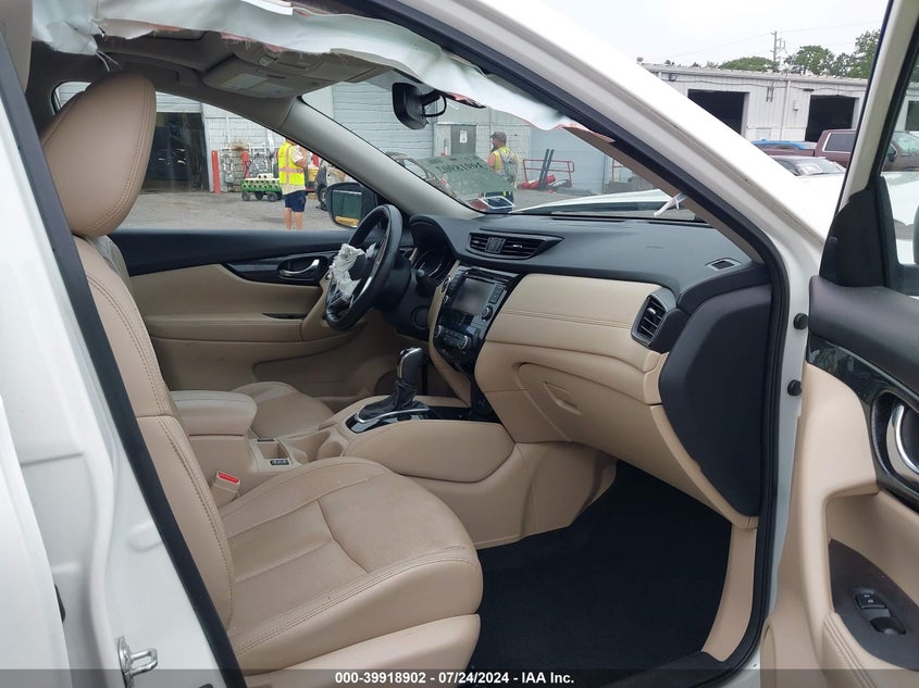 VIN 5N1AT2MV6JC838123 2018 NISSAN ROGUE SL