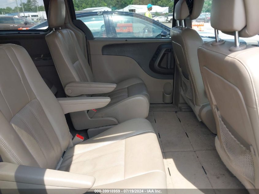 2014 Chrysler Town & Country Touring-L VIN: 2C4RC1CG8ER200215 Lot: 39918959