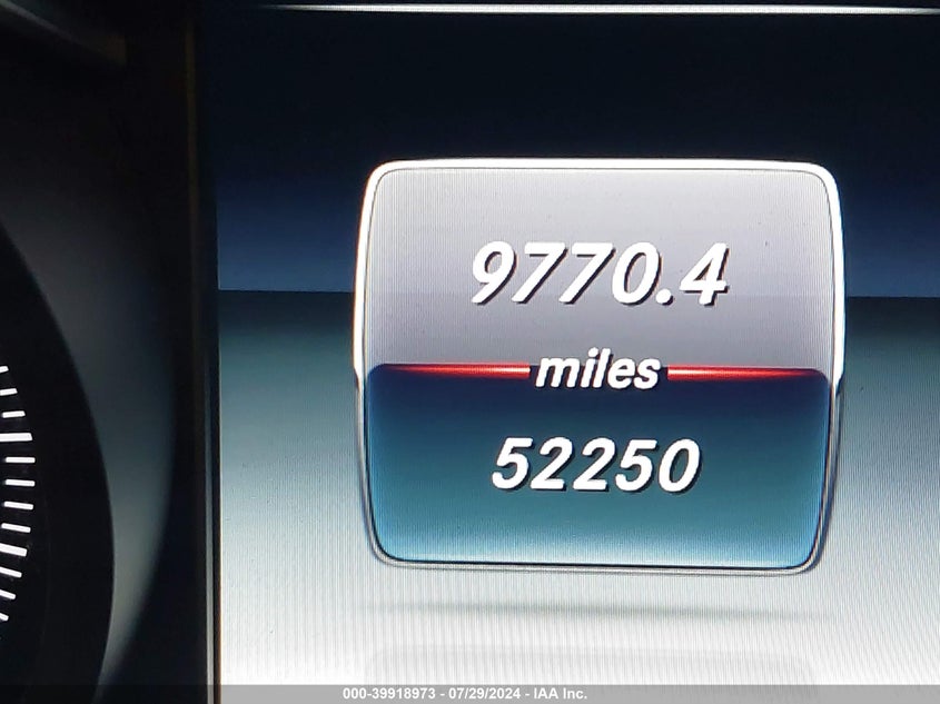 2015 Mercedes-Benz C 300 4Matic/Luxury 4Matic/Sport 4Matic VIN: 55SWF4KB3FU013087 Lot: 39918973