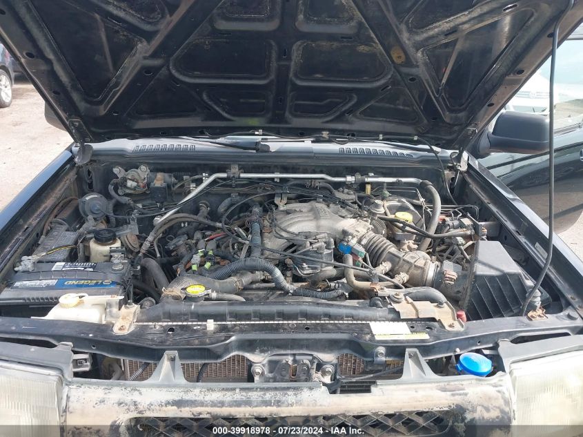 2000 Nissan Xterra Se/Xe VIN: 5N1ED28Y2YC533313 Lot: 39918978