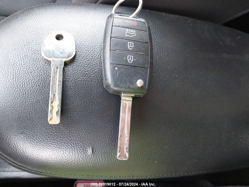 2016 Kia Soul VIN: KNDJN2A20G7244282 Lot: 39919012