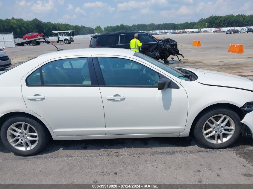 2012 Ford Fusion S VIN: 3FAHP0GA4CR411036 Lot: 39919020