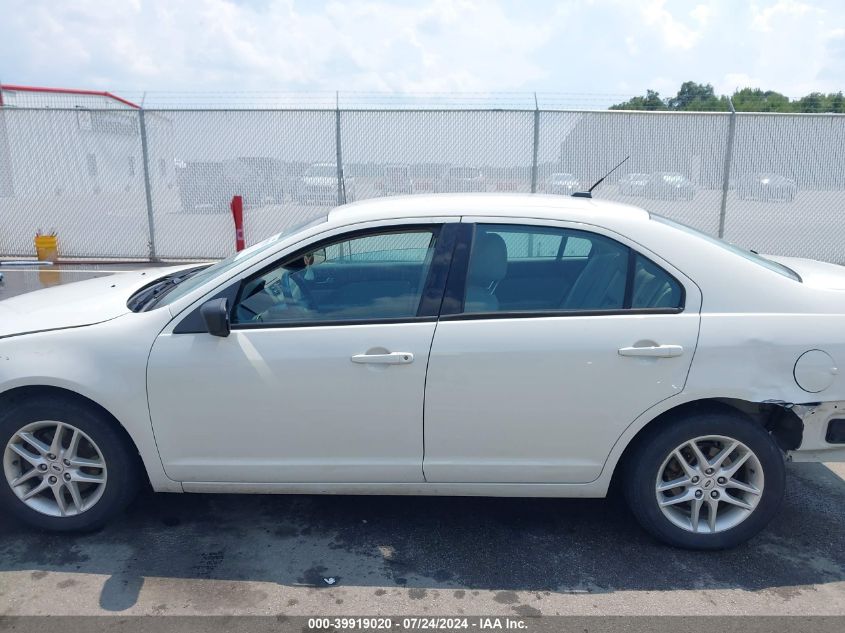 2012 Ford Fusion S VIN: 3FAHP0GA4CR411036 Lot: 39919020
