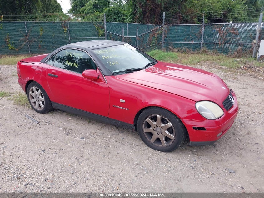 1998 Mercedes-Benz Slk 230 VIN: WDBKK47F0WF038188 Lot: 39919042