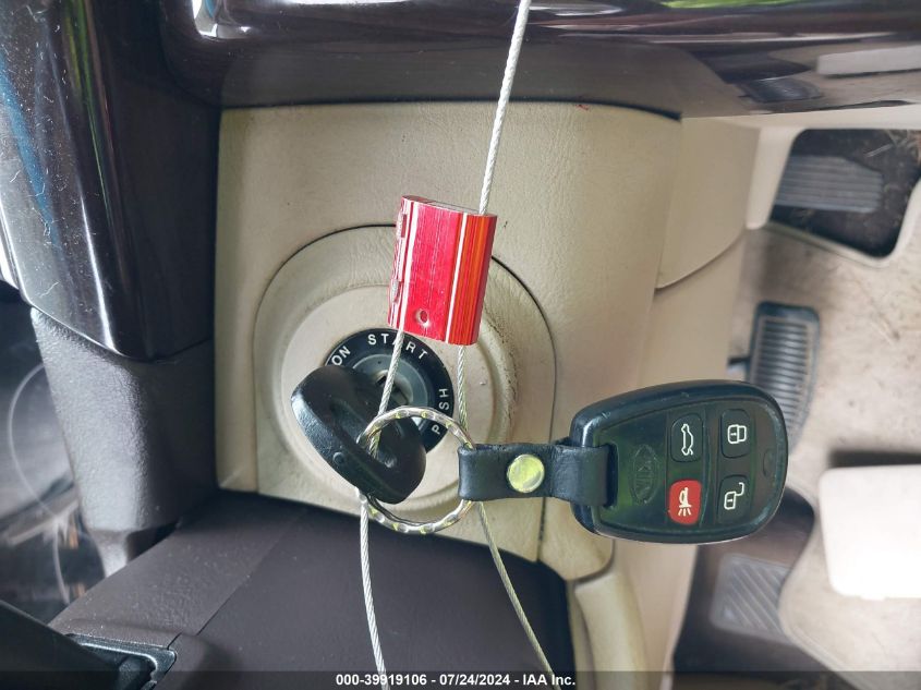 2008 Kia Amanti VIN: KNALD125585167577 Lot: 39919106