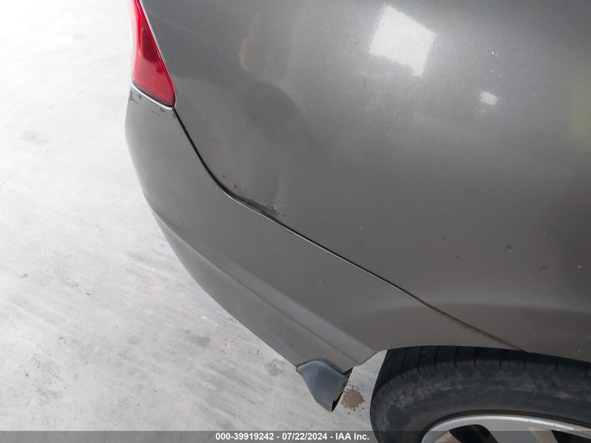 2007 Honda Civic Lx VIN: 1HGFA15557L125099 Lot: 39919242