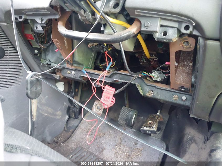 2002 Ford Ranger Xl/Xlt VIN: 1FTYR10D72PA99136 Lot: 39919297