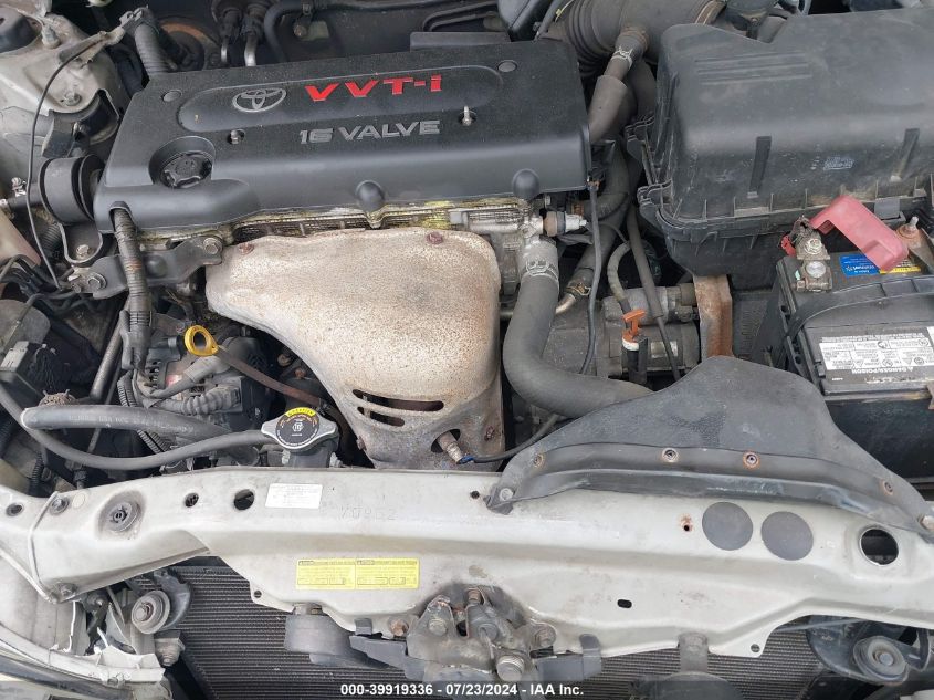 2004 Toyota Camry Le VIN: 4T1BE32K84U915960 Lot: 39919336