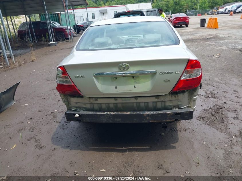 2004 Toyota Camry Le VIN: 4T1BE32K84U915960 Lot: 39919336