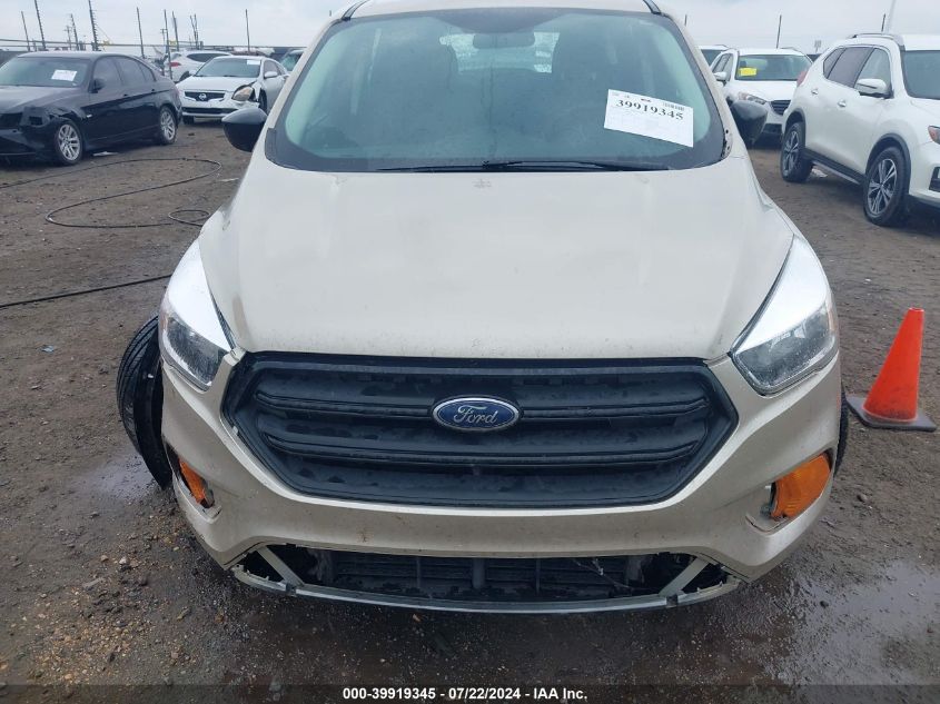 2017 Ford Escape S VIN: 1FMCU0F72HUA45852 Lot: 39919345