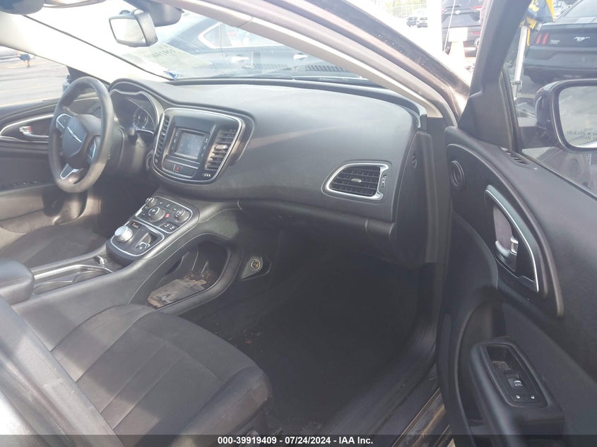 2016 CHRYSLER 200 LIMITED - 1C3CCCAB4GN112162