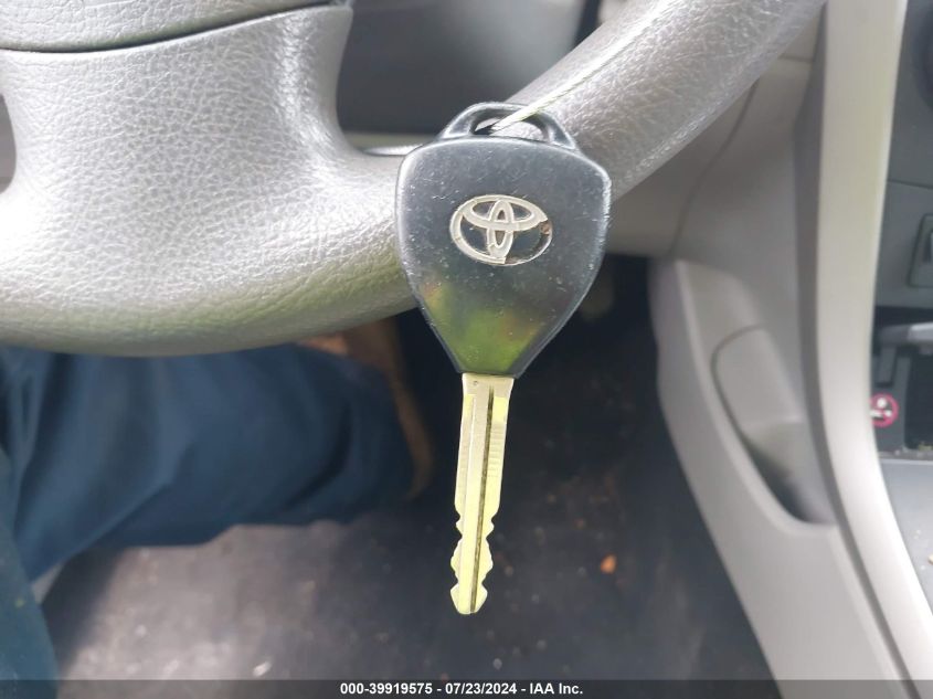 2010 Toyota Corolla Le VIN: 2T1BU4EE1AC315258 Lot: 39919575