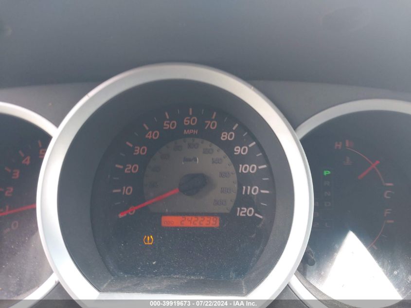 2010 Toyota Tacoma Prerunner V6 VIN: 5TEJU4GN5AZ726018 Lot: 39919673