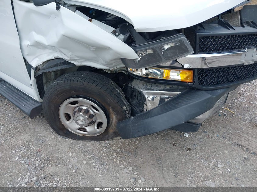 2020 CHEVROLET EXPRESS PASSENGER RWD 3500 EXTENDED WHEELBASE LT 1GAZGPFG0L1170592