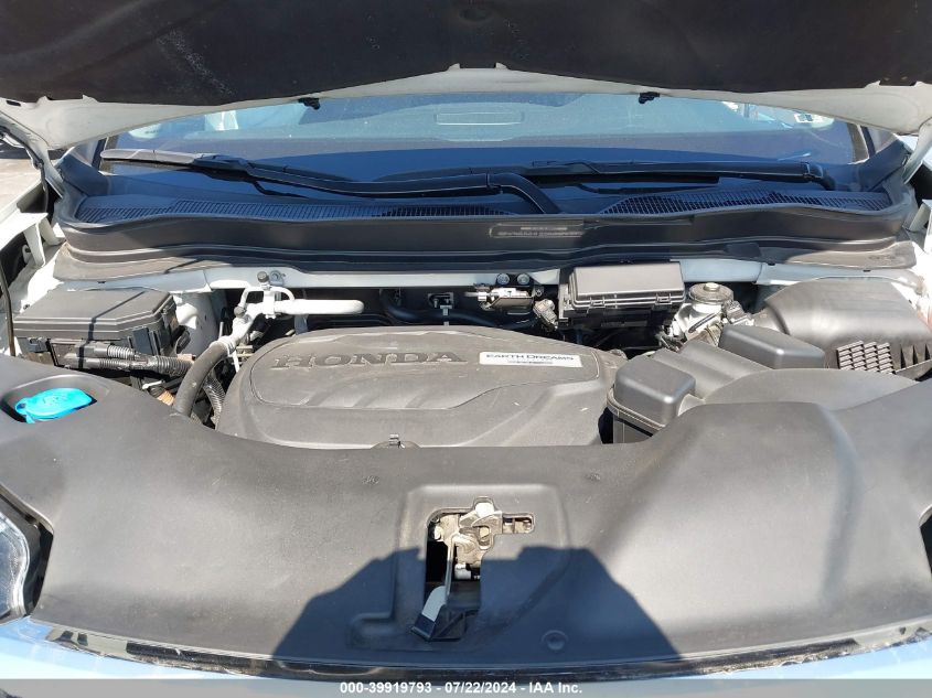 2017 Honda Pilot Touring VIN: 5FNYF6H98HB055168 Lot: 39919793