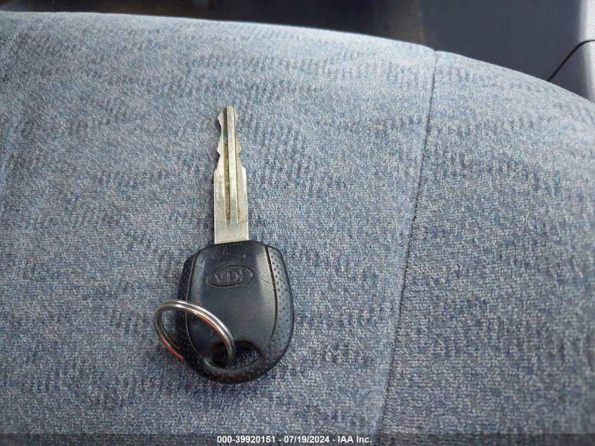 2005 Kia Optima Ex V6/Lx V6 VIN: KNAGD128X55416527 Lot: 39920151