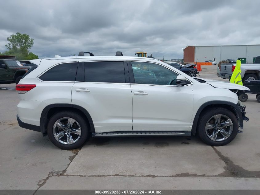 2018 Toyota Highlander Limited Platinum VIN: 5TDYZRFH4JS262354 Lot: 39920233