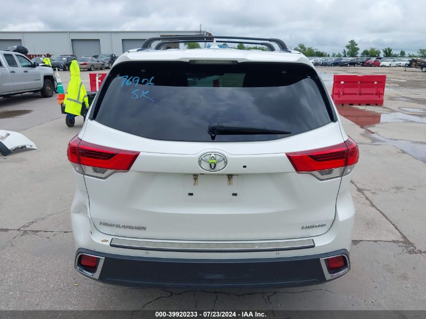 2018 Toyota Highlander Limited Platinum VIN: 5TDYZRFH4JS262354 Lot: 39920233