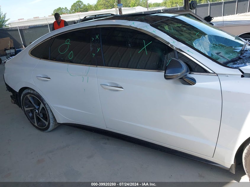 VIN 5NPEJ4J2XNH139718 2022 HYUNDAI SONATA SEL PLUS