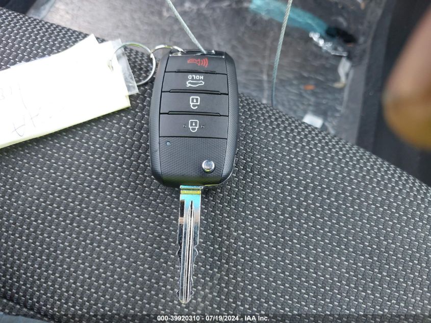 2018 Kia Forte Lx VIN: 3KPFK4A77JE260136 Lot: 39920310