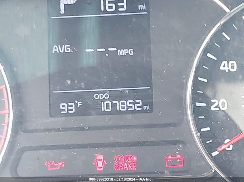 2018 Kia Forte Lx VIN: 3KPFK4A77JE260136 Lot: 39920310