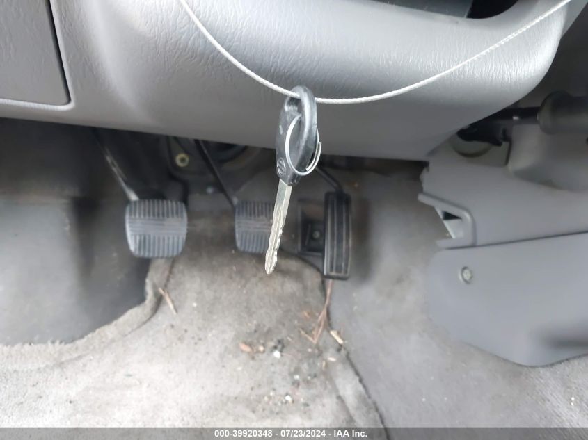 2001 Nissan Xterra Xe/Se VIN: 5N1ED28T51C522137 Lot: 39920348