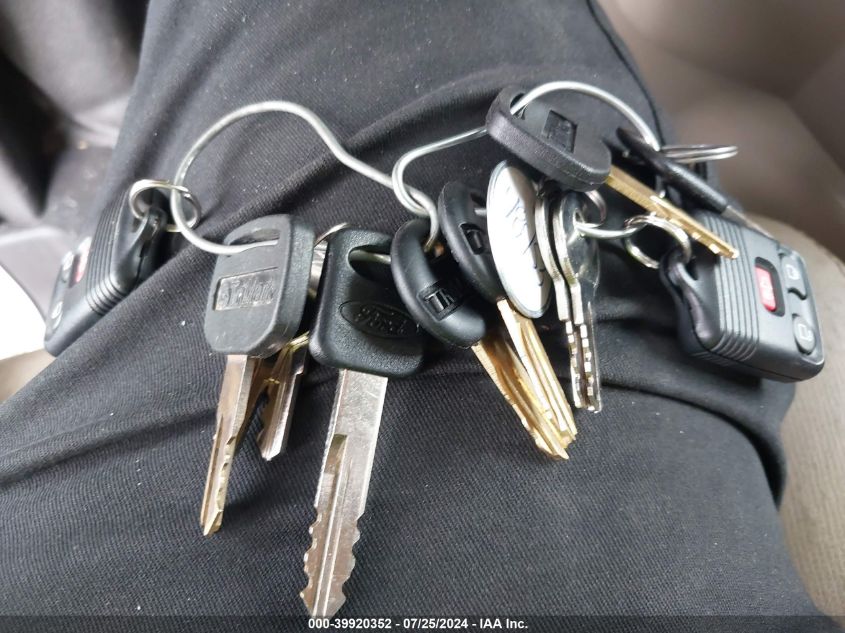 2019 Ford Econoline E450 Super Duty Cutaway V VIN: 1FDXE4FS4KDC04274 Lot: 39920352