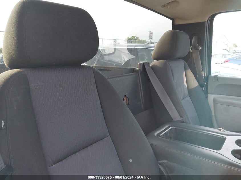 2010 Chevrolet Silverado 1500 Work Truck VIN: 1GCPCPEA4AZ240326 Lot: 39920575